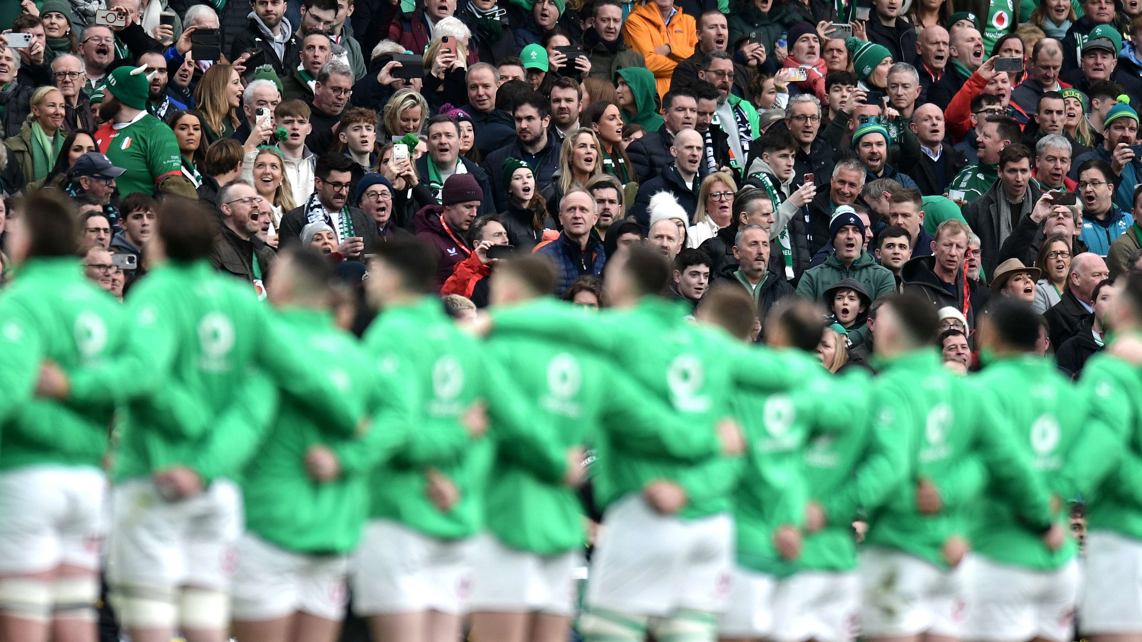 而应通过各 而应通过各